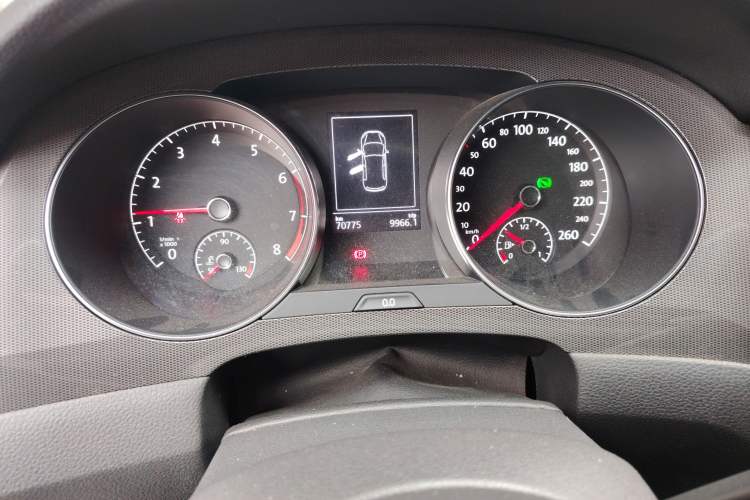 Used Volkswagen Golf Sportsvan 2018 230TSI Automatic Trend Edition Odometer Close Up