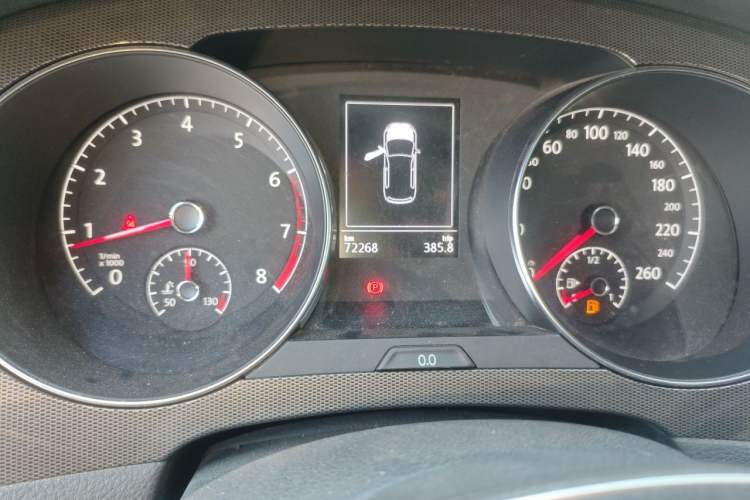 Used Volkswagen Golf Sportsvan 2018 230TSI Automatic Trend Edition Odometer Close Up