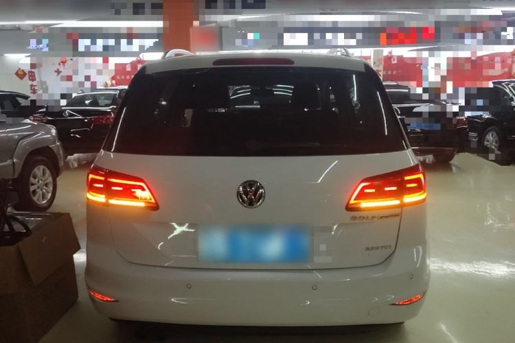 Used Volkswagen Golf Sportsvan 2018 230TSI Automatic Trend Edition Rear