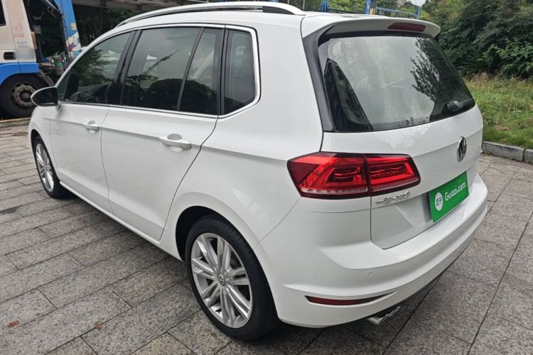 Used Volkswagen Golf Sportsvan 2018 280TSI Automatic Luxury Model Rear Left 45 Deg
