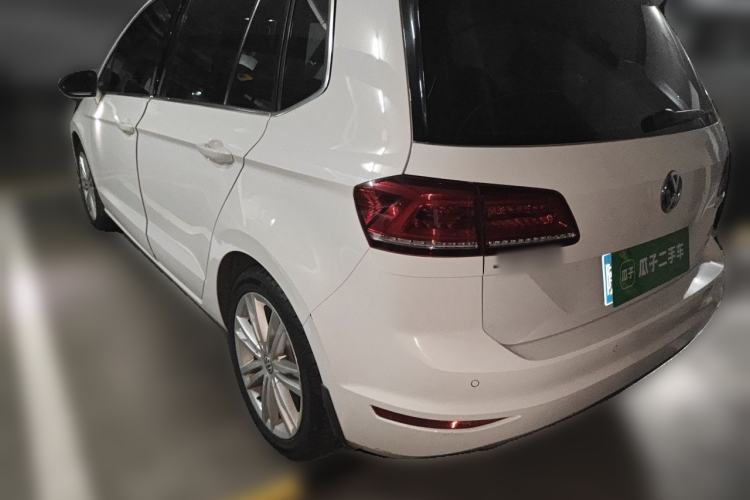 Used Volkswagen Golf Sportsvan 2018 230TSI Automatic Luxury Model Rear Left 45 Deg