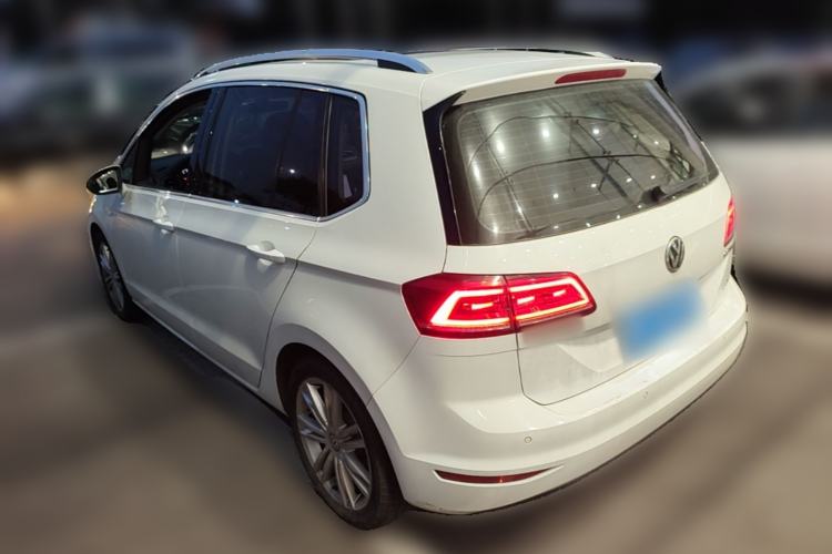 Used Volkswagen Golf Sportsvan 2018 280TSI Automatic Luxury Model Rear Left 45 Deg
