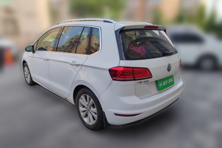 Used Volkswagen Golf Sportsvan 2018 230TSI Manual Entry-Level Model Rear Left 45 Deg