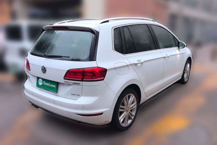 Used Volkswagen Golf Sportsvan 2018 280TSI Automatic Luxury Model Rear Right 45 Deg