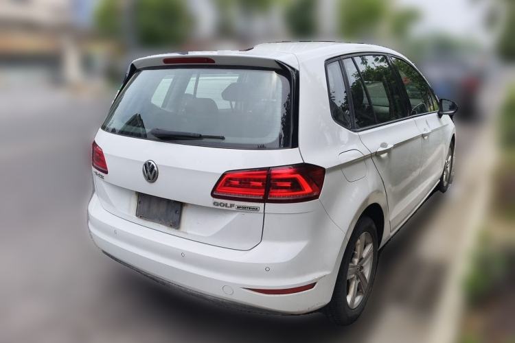 Used Volkswagen Golf Sportsvan 2018 1.6L Automatic Comfort Model Rear Right 45 Deg