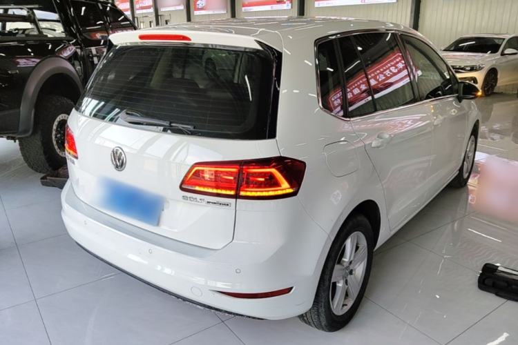 Used Volkswagen Golf Sportsvan 2018 1.6L Automatic Comfort Model Rear Right 45 Deg