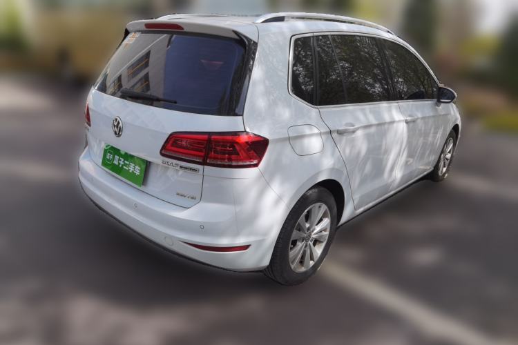 Used Volkswagen Golf Sportsvan 2018 230TSI Automatic Trend Edition Rear Right 45 Deg