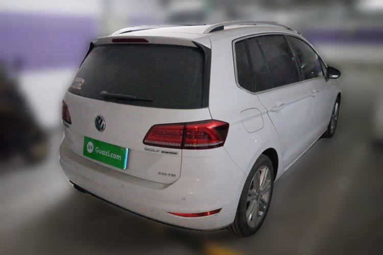 Used Volkswagen Golf Sportsvan 2018 230TSI Automatic Luxury Model Rear Right 45 Deg