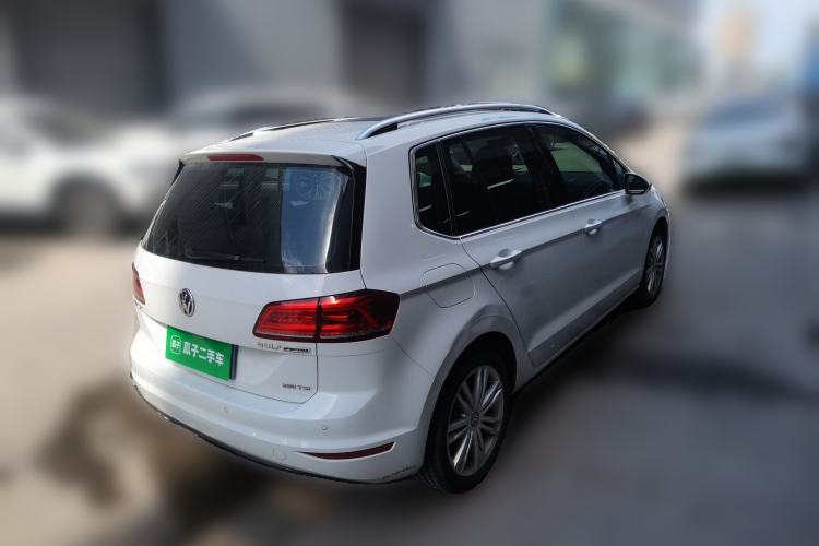 Used Volkswagen Golf Sportsvan 2018 280TSI Automatic Luxury Model Rear Right 45 Deg