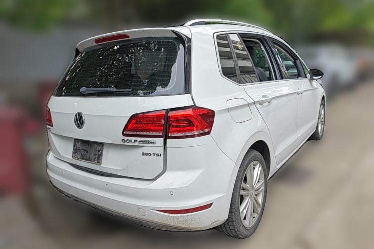 Used Volkswagen Golf Sportsvan 2018 280TSI Automatic Luxury Model Rear Right 45 Deg