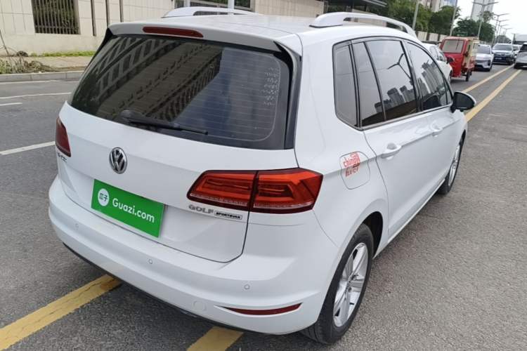 Used Volkswagen Golf Sportsvan 2018 1.6L Automatic Comfort Model Rear Right 45 Deg