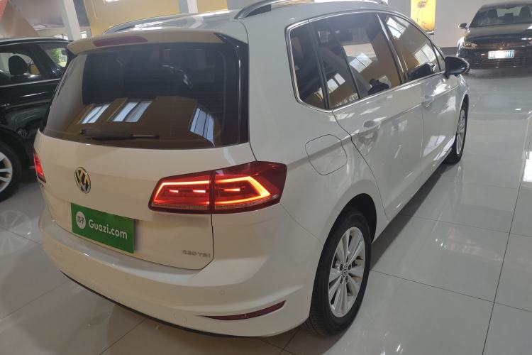 Used Volkswagen Golf Sportsvan 2018 230TSI Automatic Trend Edition Rear Right 45 Deg