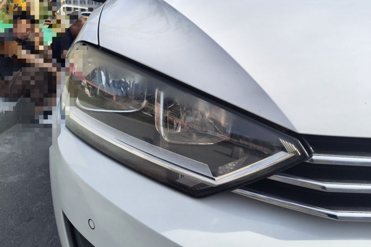 Used Volkswagen Golf Sportsvan 2018 230TSI Automatic Trend Edition Right Front Headlight