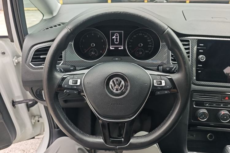Used Volkswagen Golf Sportsvan 2018 280TSI Automatic Luxury Model Steering Wheel