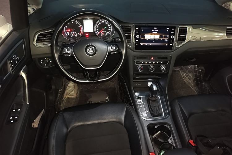 Used Volkswagen Golf Sportsvan 2018 280TSI Automatic Luxury Model Steering Wheel