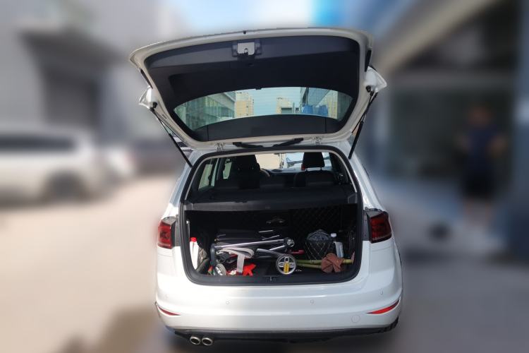Used Volkswagen Golf Sportsvan 2018 280TSI Automatic Luxury Model Trunk