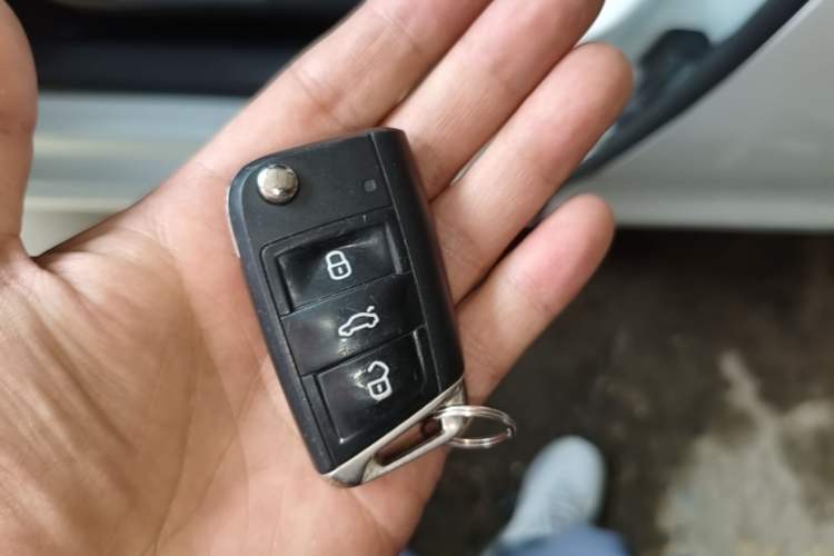 Used Volkswagen Golf Sportsvan 2018 230TSI Automatic Trend Edition Vehicle Key