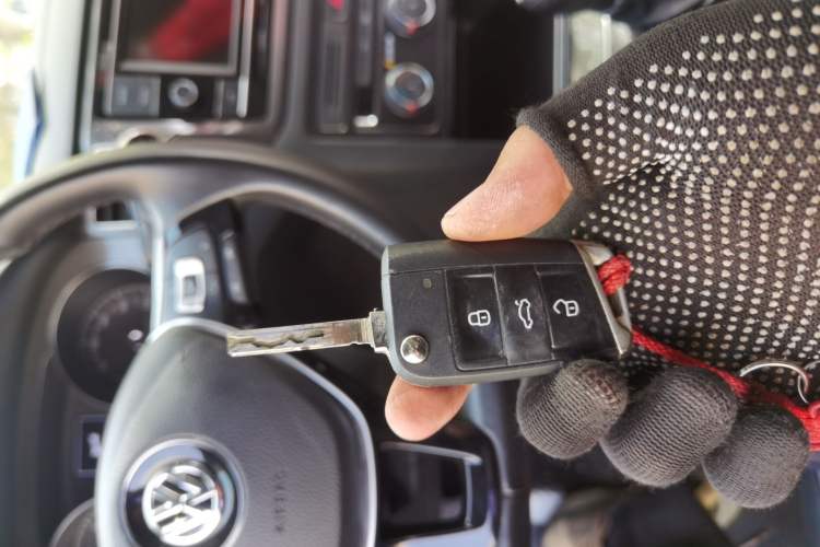Used Volkswagen Golf Sportsvan 2018 230TSI Automatic Trend Edition Vehicle Key
