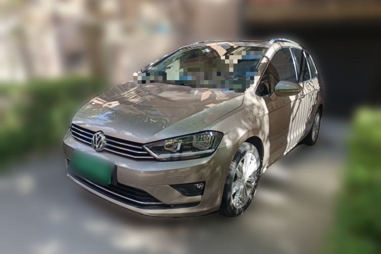 Used Volkswagen Golf Sportsvan 2018 230TSI Automatic Luxury Model Guazi used car, China used car export, Used car for sale, Used  cars, Cheapest cars for sale