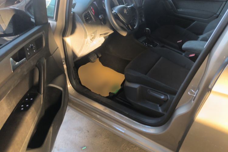 Used Volkswagen Golf Sportsvan 2018 1.6L Automatic Comfort Model Driver Seat