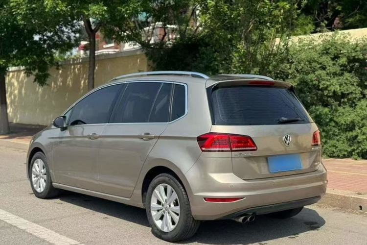 Used Volkswagen Golf Sportsvan 2018 230TSI Automatic Trend Edition Exterior 3