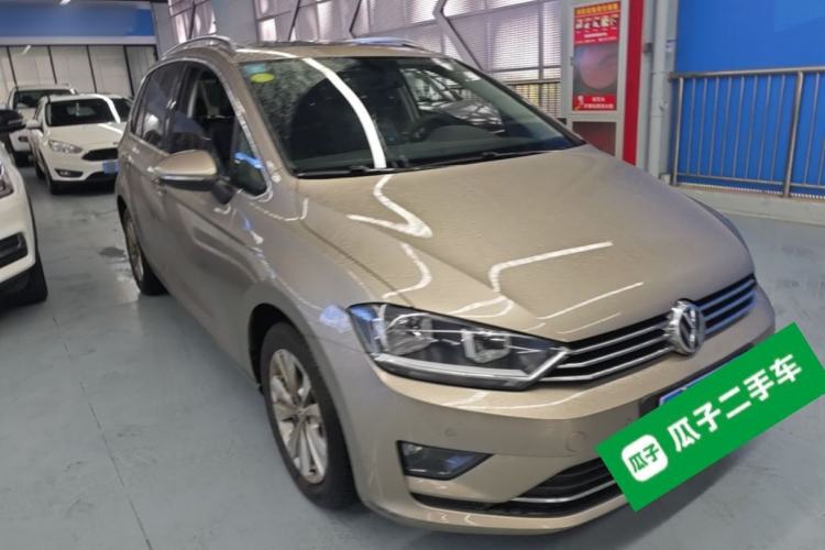 Used Volkswagen Golf Sportsvan 2018 230TSI Automatic Trend Edition Front Right 45 Deg