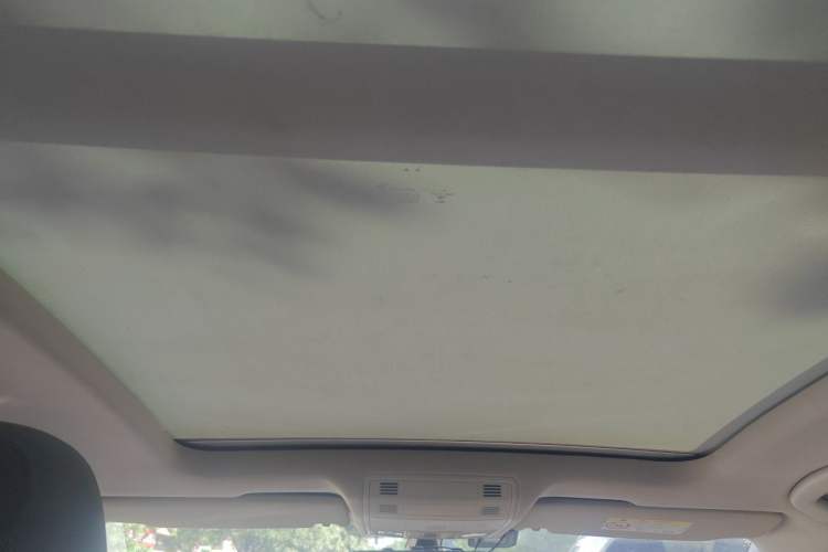 Used Volkswagen Golf Sportsvan 2018 230TSI Automatic Trend Edition Headliner