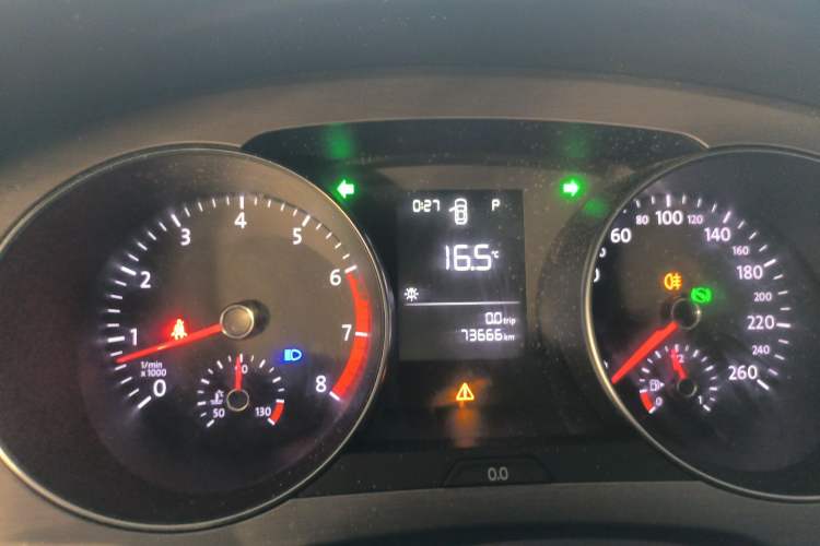 Used Volkswagen Golf Sportsvan 2018 1.6L Automatic Comfort Model Instrument Cluster