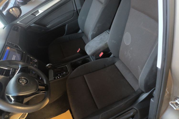 Used Volkswagen Golf Sportsvan 2018 1.6L Automatic Comfort Model Left Front Seat