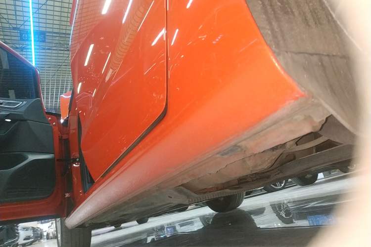 Used Volkswagen Golf Sportsvan 2018 230TSI Automatic Trend Edition Left Side Sill