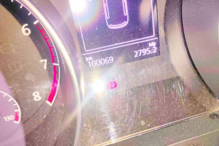 Used Volkswagen Golf Sportsvan 2018 280TSI Automatic Luxury Model Odometer Close Up