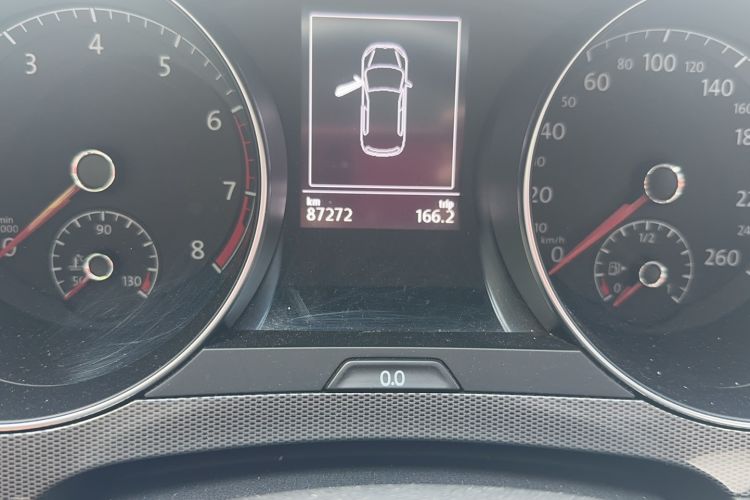Used Volkswagen Golf Sportsvan 2018 230TSI Automatic Trend Edition Odometer Close Up