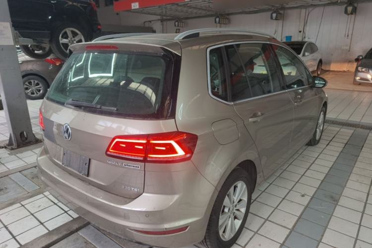 Used Volkswagen Golf Sportsvan 2018 230TSI Automatic Trend Edition Rear Right 45 Deg