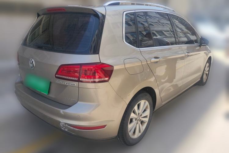 Used Volkswagen Golf Sportsvan 2018 230TSI Automatic Trend Edition Rear Right 45 Deg