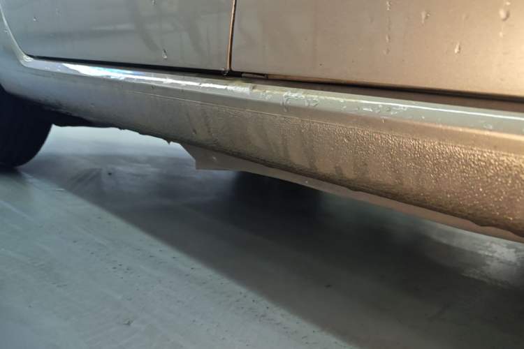 Used Volkswagen Golf Sportsvan 2018 230TSI Automatic Trend Edition Right Side Sill