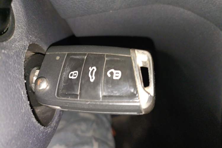 Used Volkswagen Golf Sportsvan 2018 230TSI Automatic Trend Edition Vehicle Key