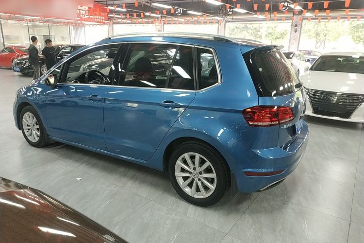 Used Volkswagen Golf Sportsvan 2019 280TSI Automatic Trendy Model China VI Standard Exterior 4