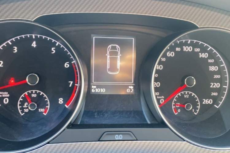 Used Volkswagen Golf Sportsvan 2019 280TSI Automatic Trendy Model China VI Standard Interior 1