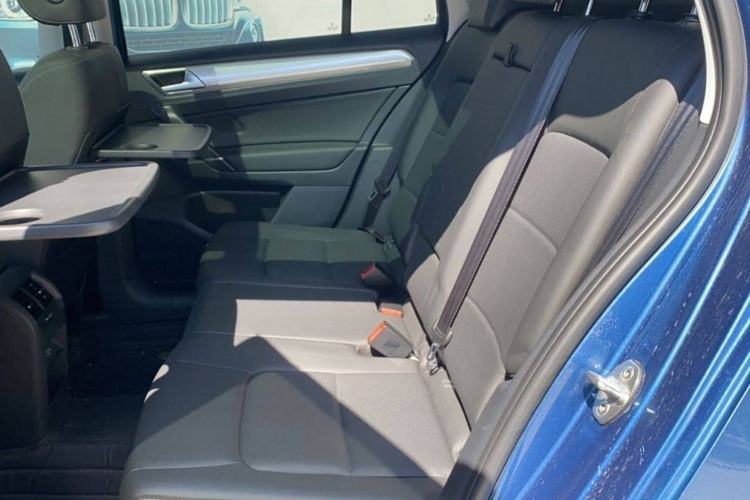 Used Volkswagen Golf Sportsvan 2019 280TSI Automatic Trendy Model China VI Standard Interior 4