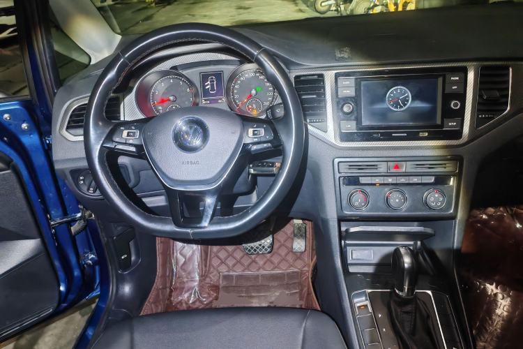 Used Volkswagen Golf Sportsvan 2019 280TSI Automatic Trendy Model China VI Standard Steering Wheel