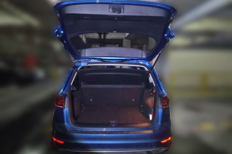 Used Volkswagen Golf Sportsvan 2019 280TSI Automatic Trendy Model China VI Standard Trunk
