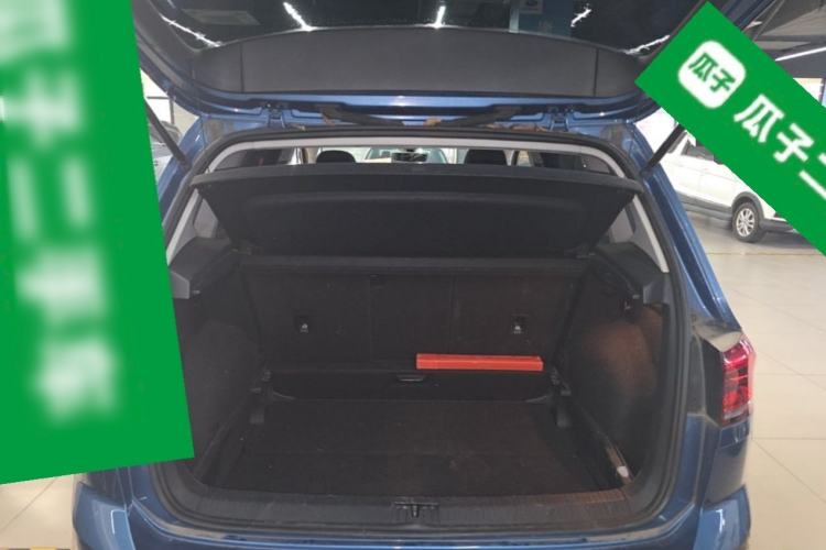 Used Volkswagen Golf Sportsvan 2019 280TSI Automatic Trendy Edition China V Standard Trunk