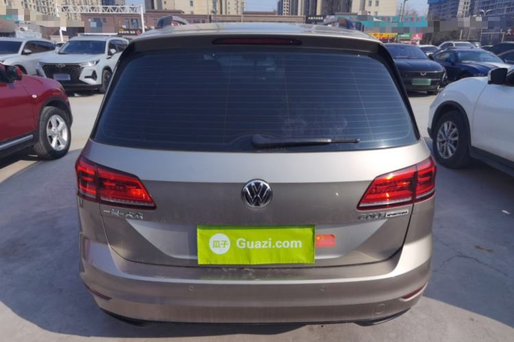 Used Volkswagen Golf Sportsvan 2019 1.6L Automatic Pure Model China V Standard Exterior 4