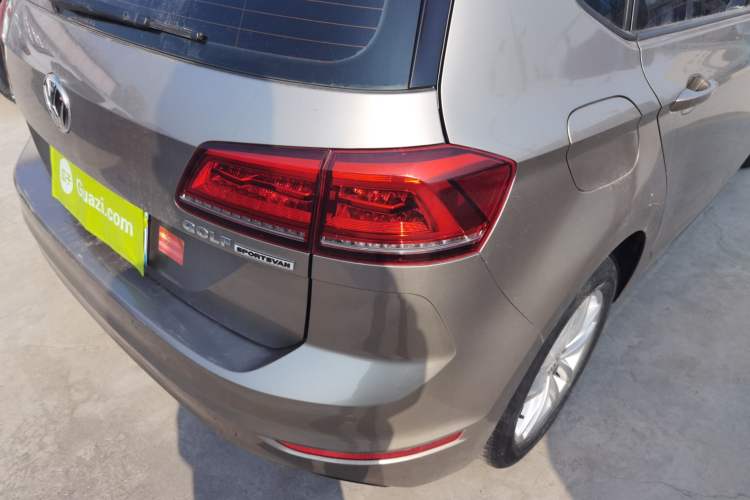 Used Volkswagen Golf Sportsvan 2019 1.6L Automatic Pure Model China V Standard Exterior 6