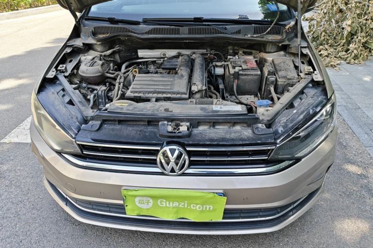 Used Volkswagen Golf Sportsvan 2019 280TSI Automatic Trendy Edition China V Standard Engine Bay