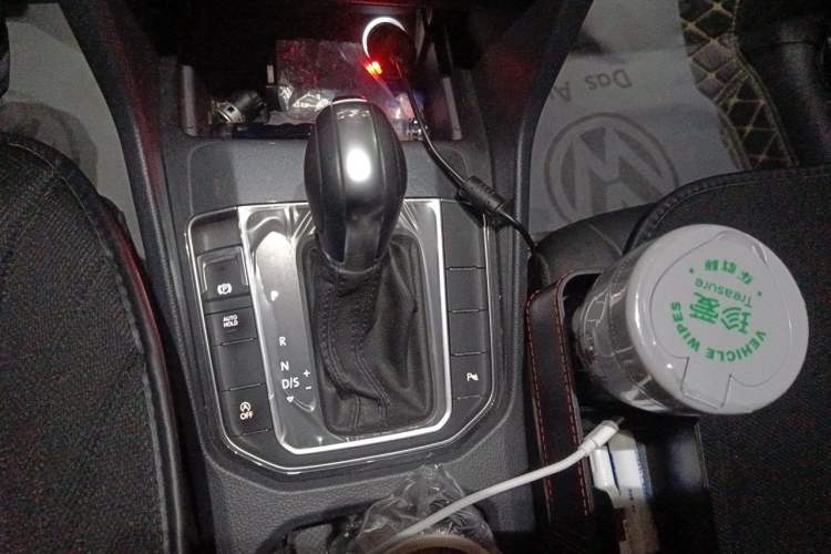 Used Volkswagen Golf Sportsvan 2019 280TSI Automatic Trendy Model China VI Standard Gear Lever