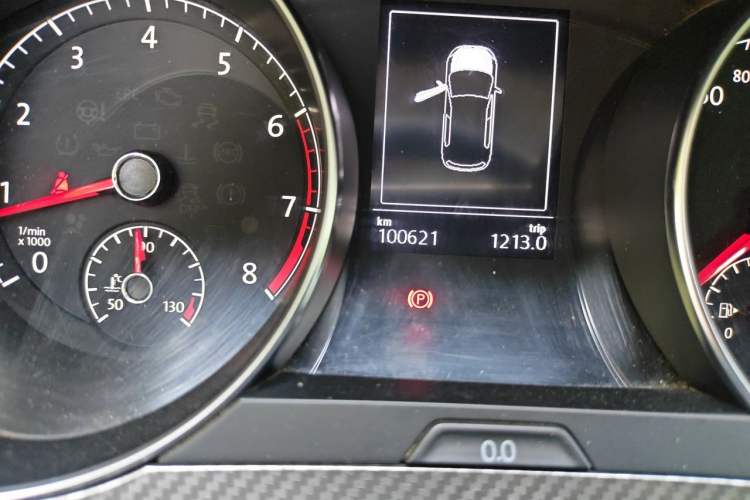 Used Volkswagen Golf Sportsvan 2019 280TSI Automatic Trendy Edition China V Standard Odometer Close Up