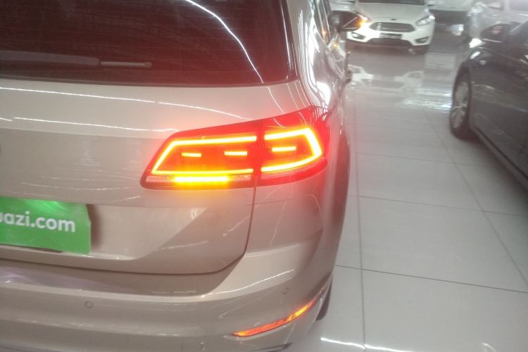 Used Volkswagen Golf Sportsvan 2019 280TSI Automatic Trendy Edition China V Standard Right Rear Taillight