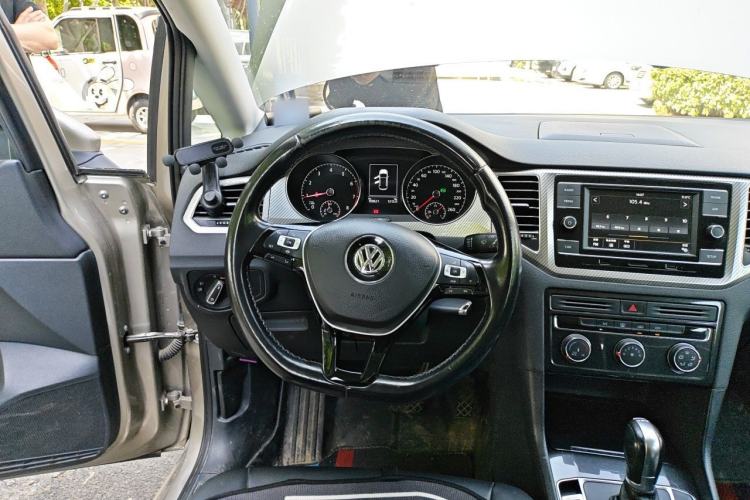 Used Volkswagen Golf Sportsvan 2019 280TSI Automatic Trendy Edition China V Standard Steering Wheel