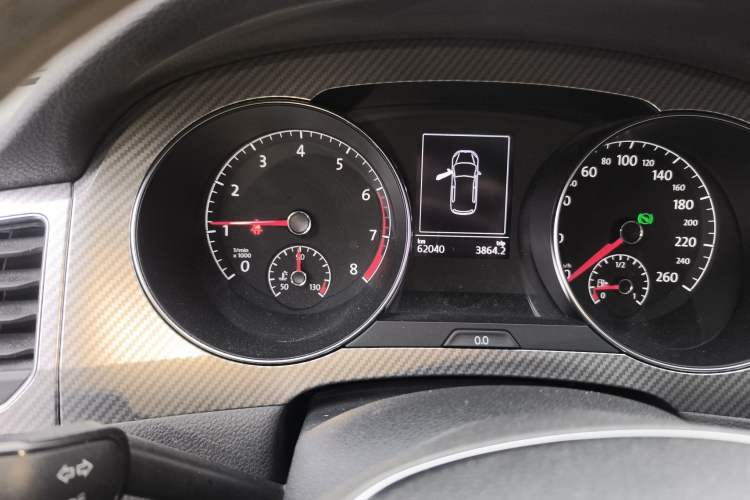 Used Volkswagen Golf Sportsvan 2019 280TSI Automatic Trendy Edition China V Standard Odometer Close Up